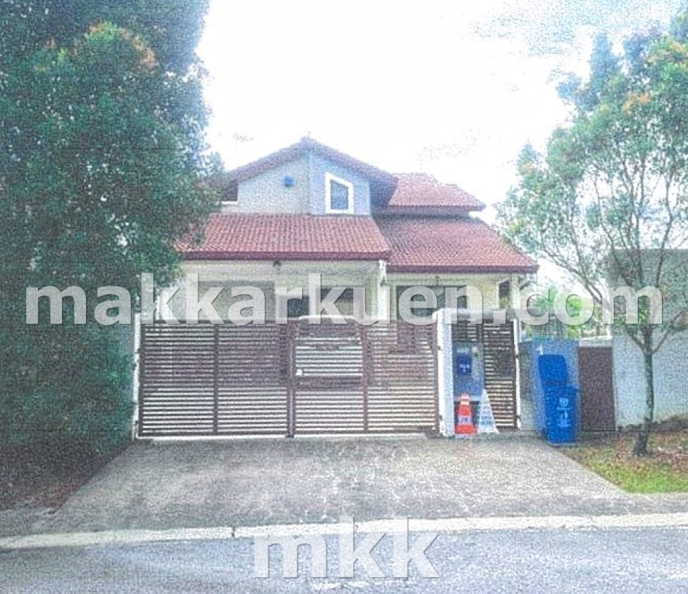 2 Storey Detached House for Auction at Subang Bestari