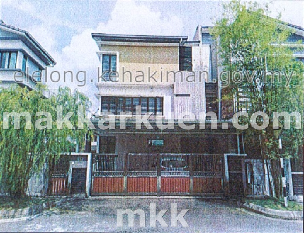 3 Storey Semi Detached House for Auction at The Takun