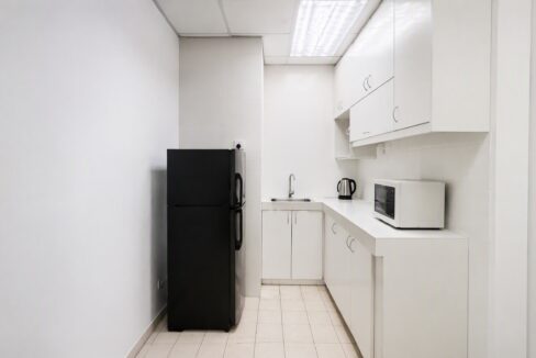 05_office_pantry